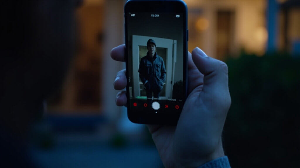 Live video of visitor on a smartphone through a smart doorbell app